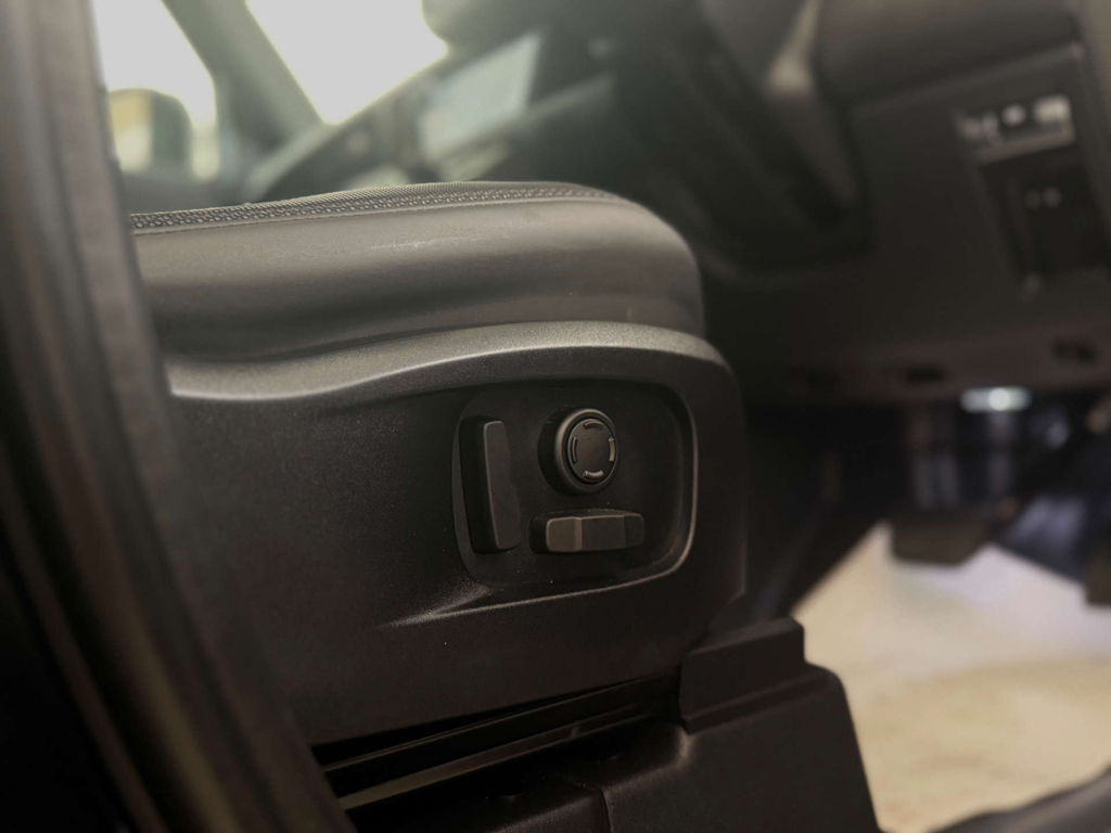 Land Rover Defender 2.0 P400e 15.4Kwh Xs Edition Suv Plug-i Black #20