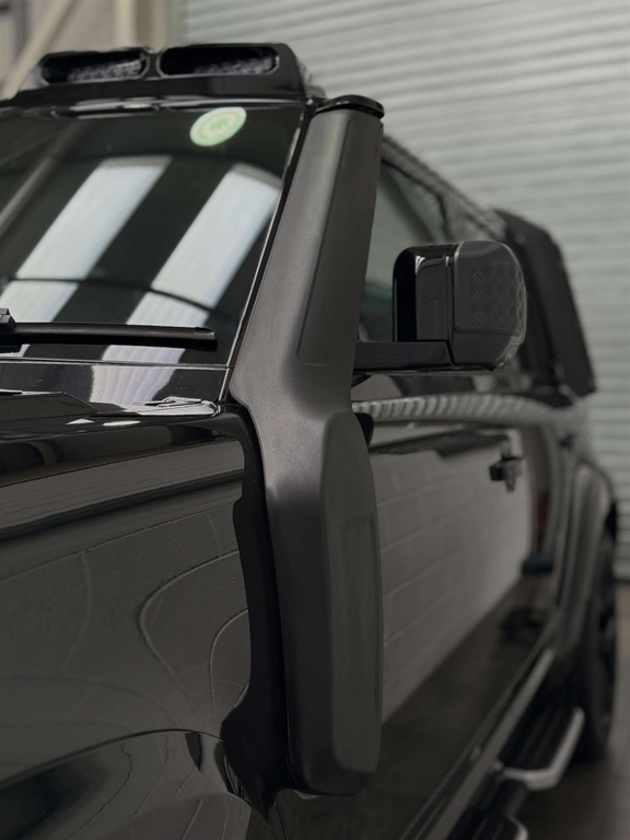 Land Rover Defender 3.0 P400 Xs Edition 90 Black #11
