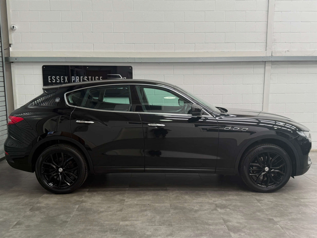 Maserati Levante V6 4Wd Black #5