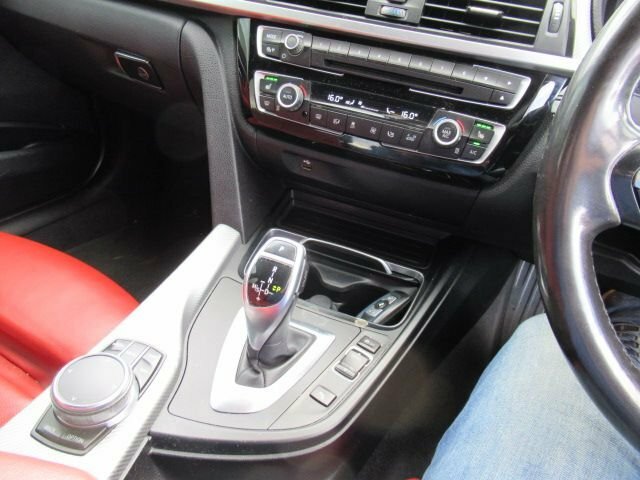 BMW 3 Series 320I M Sport Shadow Edition Grey #4
