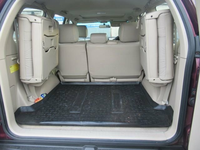 Toyota Land Cruiser 3.0 Lc3 8-Seats D-4d 164 Bhp Green #9