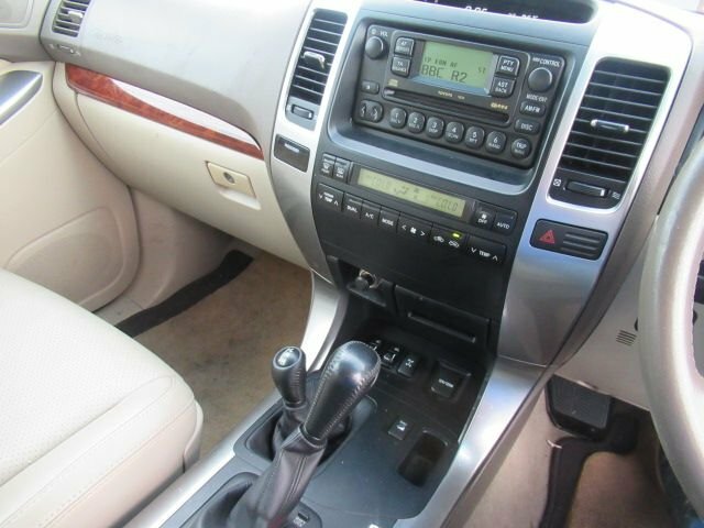 Toyota Land Cruiser 3L Lc4 Red #6