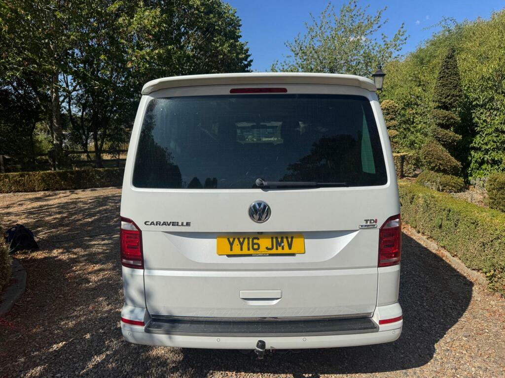 Volkswagen Caravelle 2.0 Tdi Bluemotion Tech Executive Dsg Euro 6 S S White #2