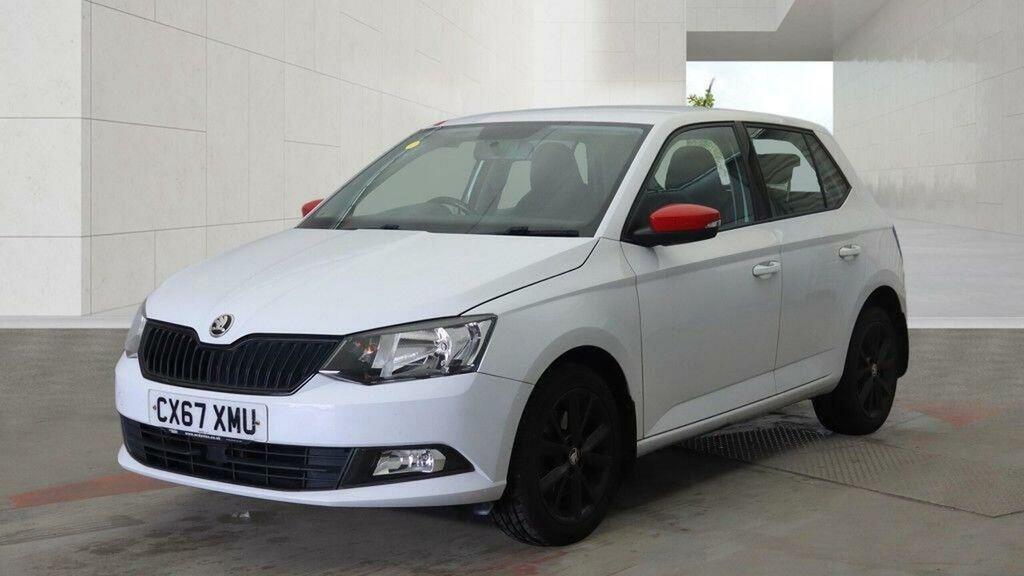 Skoda Fabia 1.0 Tsi Redline Euro 6 Ss White #2