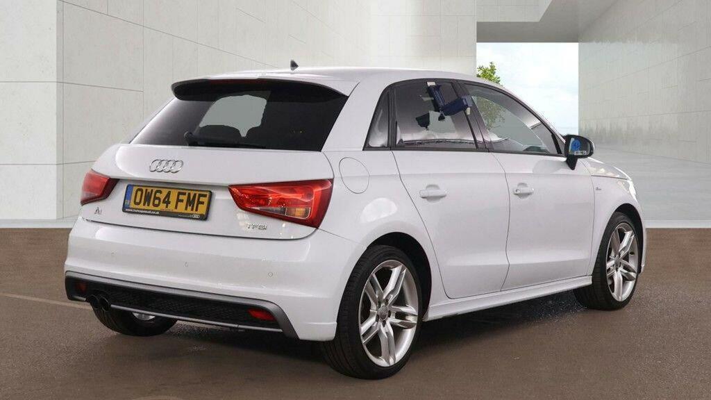 Audi A1 1.4 Tfsi Cod S Line Sportback Euro 5 Ss White #4