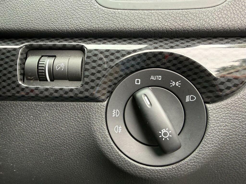 Skoda Yeti Suv 2.0 Tdi Outdoor Se-l 201616 Grey #32