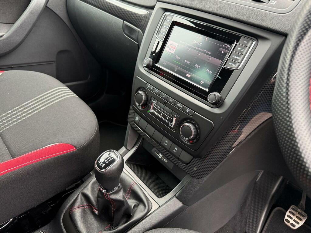Skoda Yeti Suv 2.0 Tdi Outdoor Se-l 201616 Grey #31