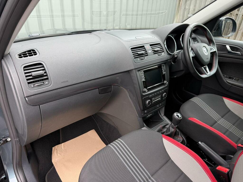 Skoda Yeti Suv 2.0 Tdi Outdoor Se-l 201616 Grey #18