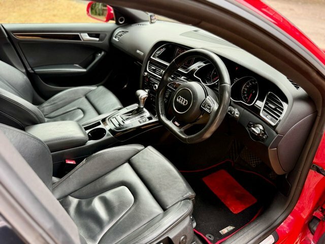 Audi A5 2.0 Tdi Black Edition Sportback Multitr NG63DYJ Red #2