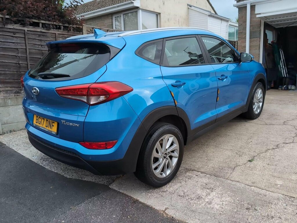 Hyundai Tucson 1.7 Crdi Blue Drive Se Nav Euro 6 Ss #4