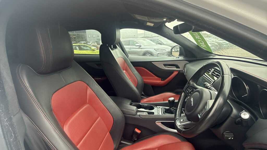 Jaguar F-Pace 2.0D 163 R-sport 2019 White #3