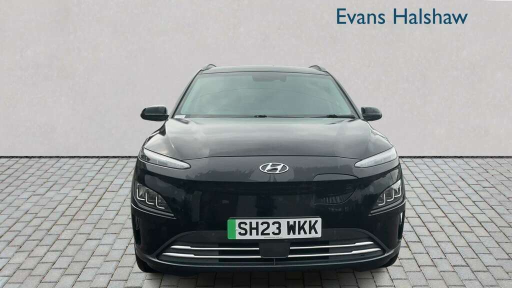 Hyundai Kona 150Kw Premium 64Kwh 2023 SH23WKK Black #4
