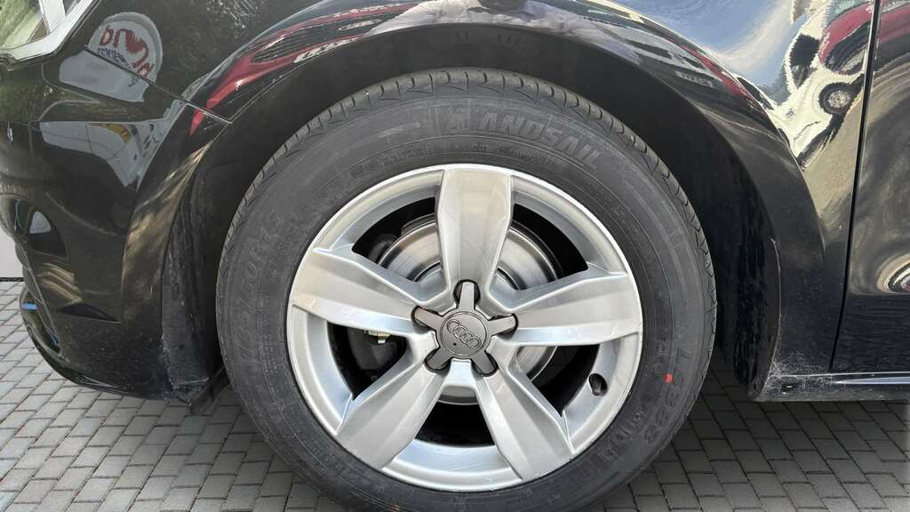 Audi A1 1.0 Tfsi Se 2017 Black #6