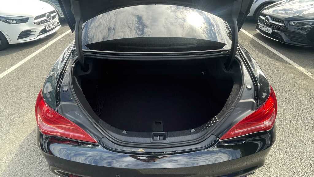 Mercedes-Benz CLA Class 200 2.1 Cdi Amg Sport 2015 Black #6