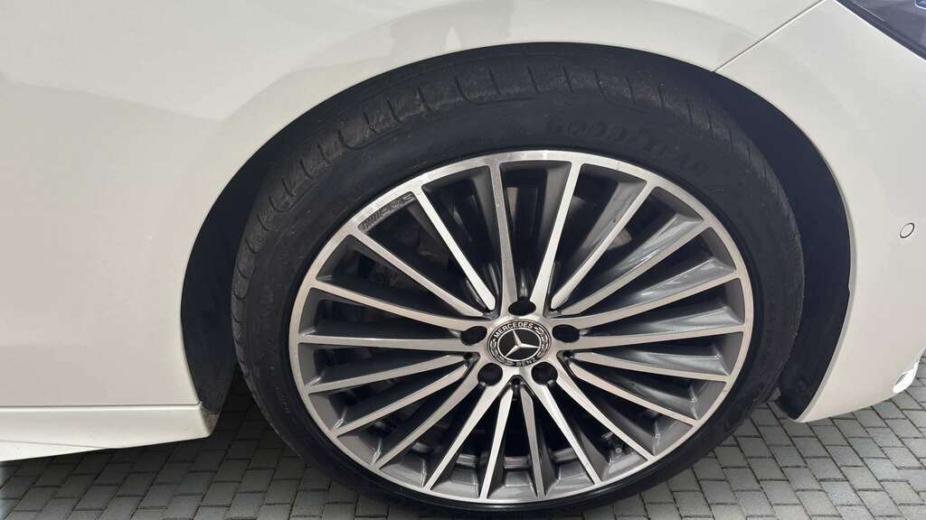 Mercedes-Benz C Class C300 Amg Line Premium 9G-tronic 2022 AV72VTF White #6
