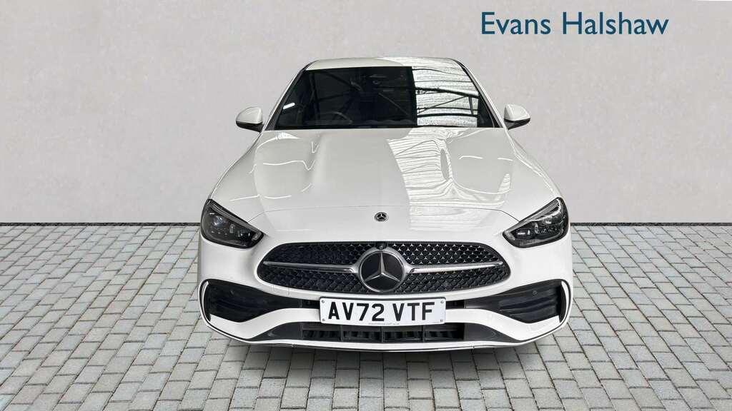 Mercedes-Benz C Class C300 Amg Line Premium 9G-tronic 2022 AV72VTF White #4