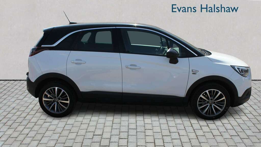 Vauxhall Crossland X 1.2T 110 Griffin 6 Spd Start Stop 2020 CF69FGZ White #2