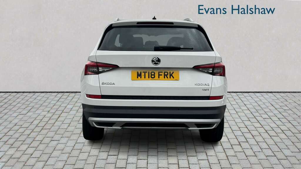 Skoda Kodiaq 2.0 Tdi Scout 4X4 Dsg 7 Seat 2018 MT18FRK White #6