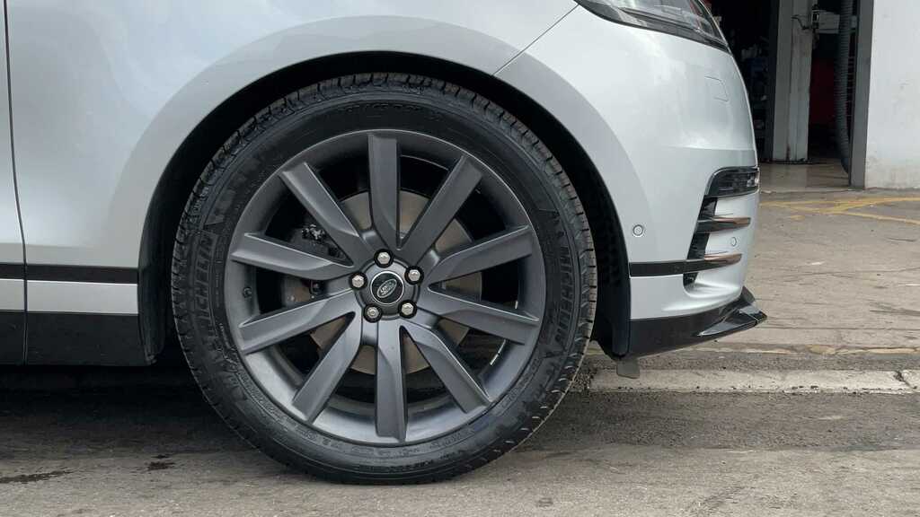 Land Rover Range Rover Velar 3.0 D300 R-dynamic Hse 2020 Silver #6