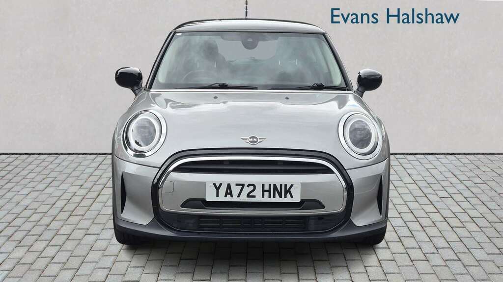 Mini Hatch 1.5 Cooper Classic 2023 YA72HNK Silver #3