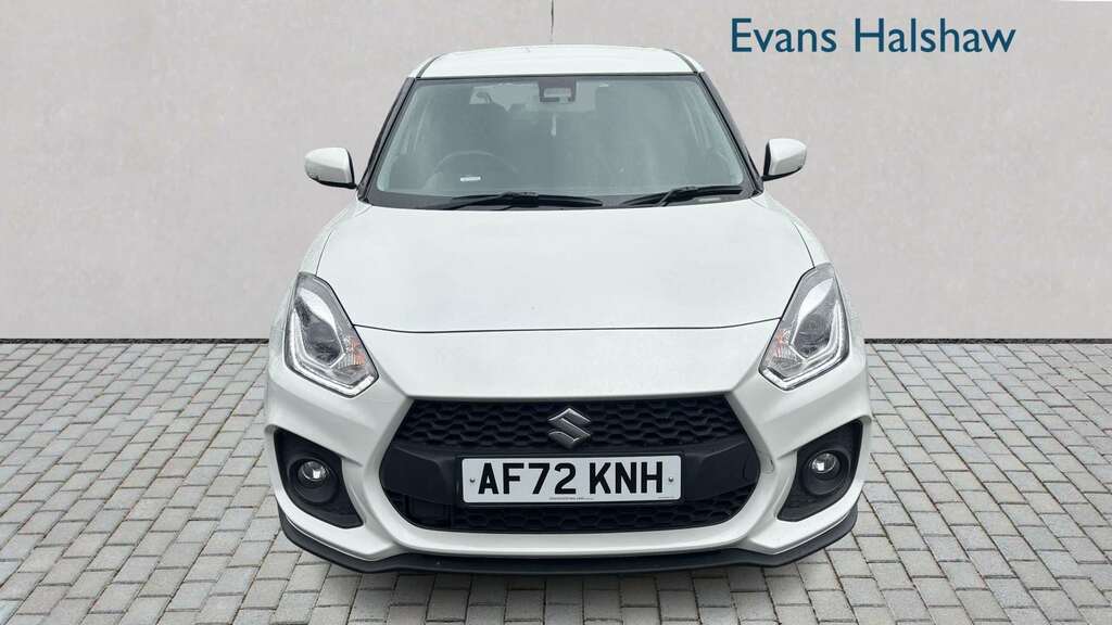 Suzuki Swift 1.4 Boosterjet 48V Hybrid Sport 2022 White #4