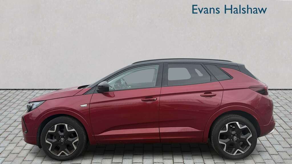 Vauxhall Grandland 1.2 Turbo Ultimate 2023 LE23BHJ Red #4