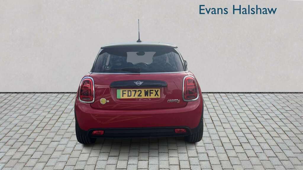 Mini Hatch 135Kw Cooper S Level 2 33Kwh 2022 Red #3