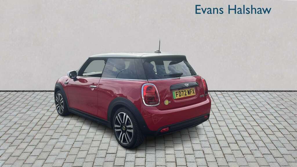 Mini Hatch 135Kw Cooper S Level 2 33Kwh 2022 Red #2