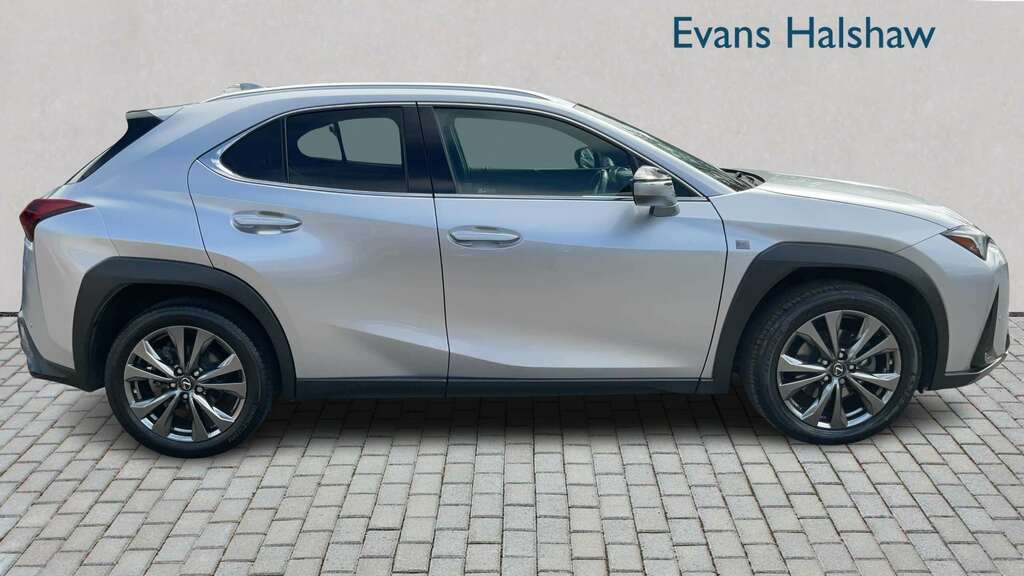 Lexus UX 250H 2.0 F-sport Design Cvt 2023 FV23VRL Silver #3