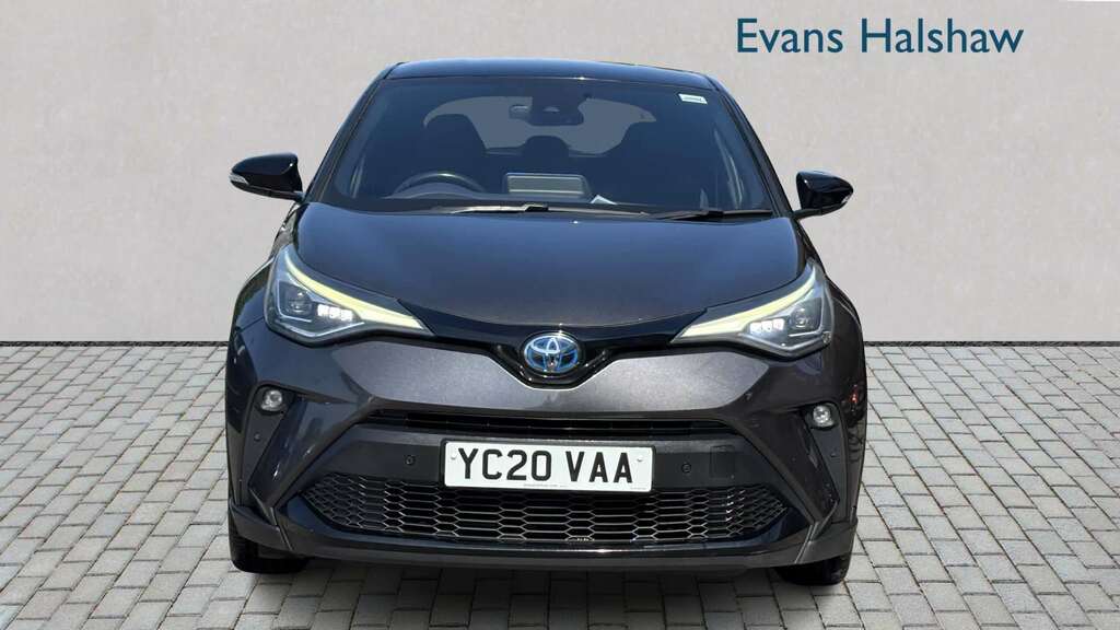 Toyota C-Hr 1.8 Hybrid Dynamic Cvt 2020 YC20VAA Grey #2