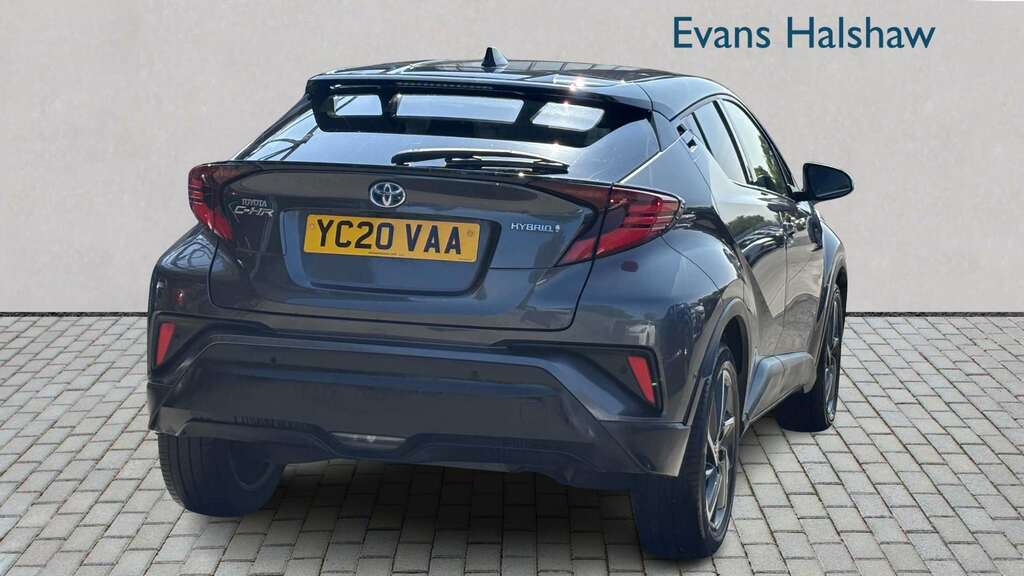 Toyota C-Hr 1.8 Hybrid Dynamic Cvt 2020 YC20VAA Grey #4