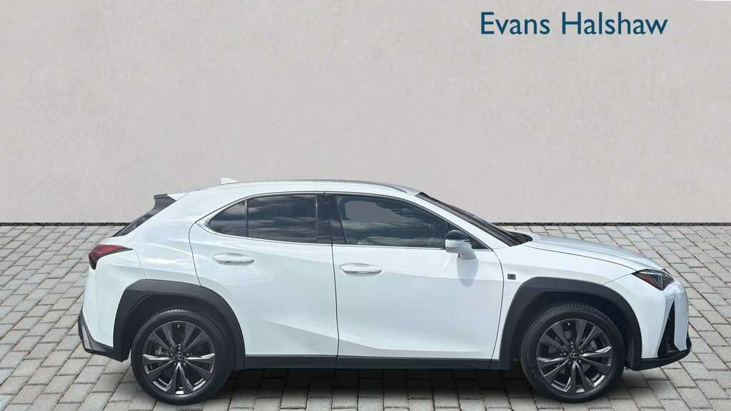 Lexus UX 250H 2.0 F-sport Design Cvt 2023 YS23SZN White #4