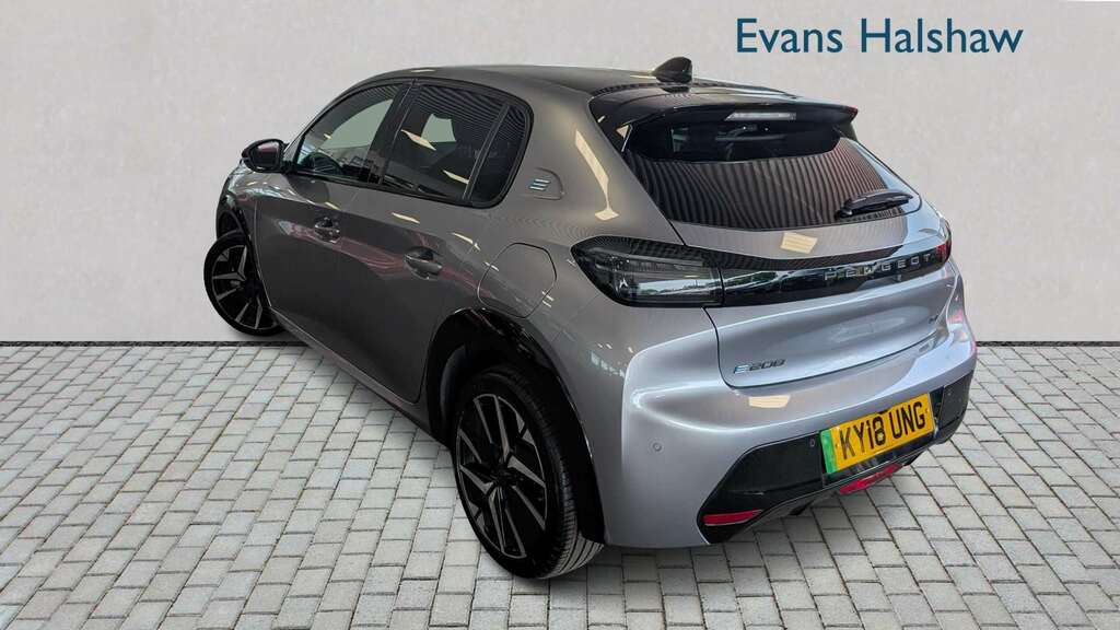 Peugeot e-208 100Kw Gt 50Kwh 2024 SH74CWF Grey #4