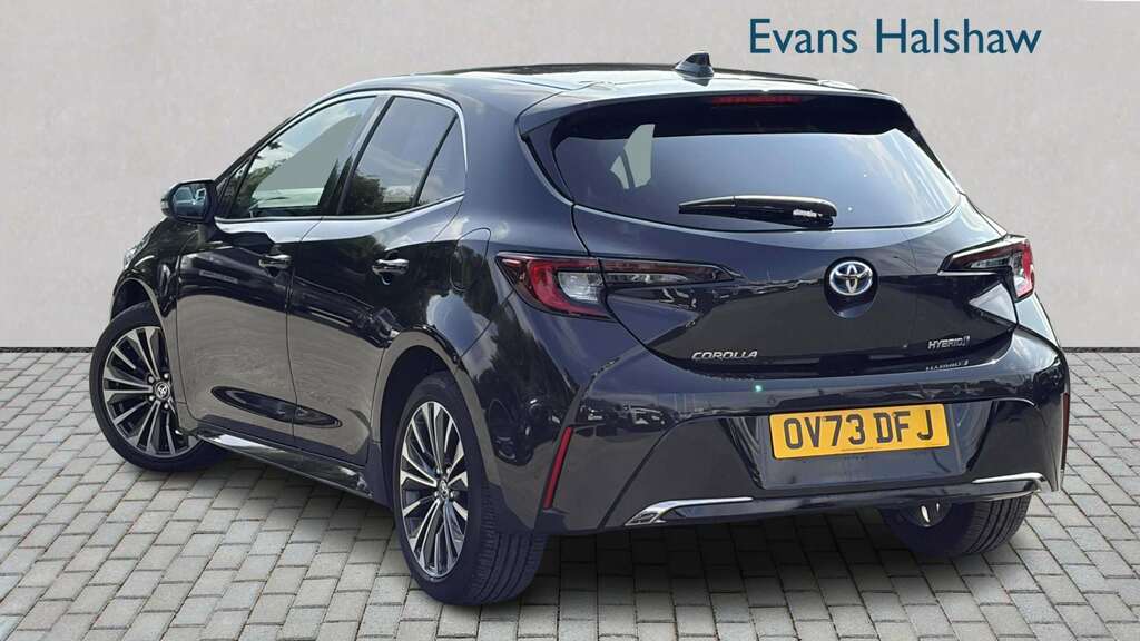 Toyota Corolla 1.8 Hybrid Design Cvt 2023 OV73DFJ Black #2