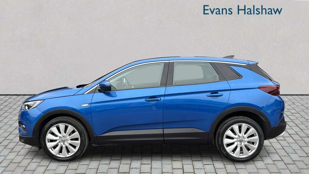 Vauxhall Grandland X 1.2 Turbo Elite Nav 8 Speed 2020 FP70FZN Blue #3