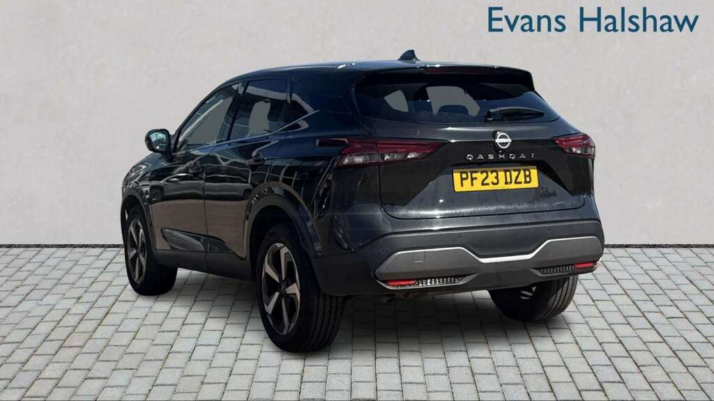 Nissan Qashqai 1.3 Dig-t Mh N-connecta 2023 PF23DZB Black #2