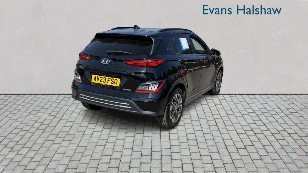 Hyundai Kona 150Kw Ultimate 64Kwh 2023 AV23FSO Black #4