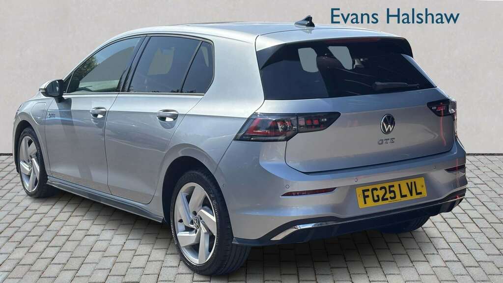 Volkswagen Golf 1.5 Tsi 272 Gte Ehybrid Dsg 2025 FG25LVL Silver #2