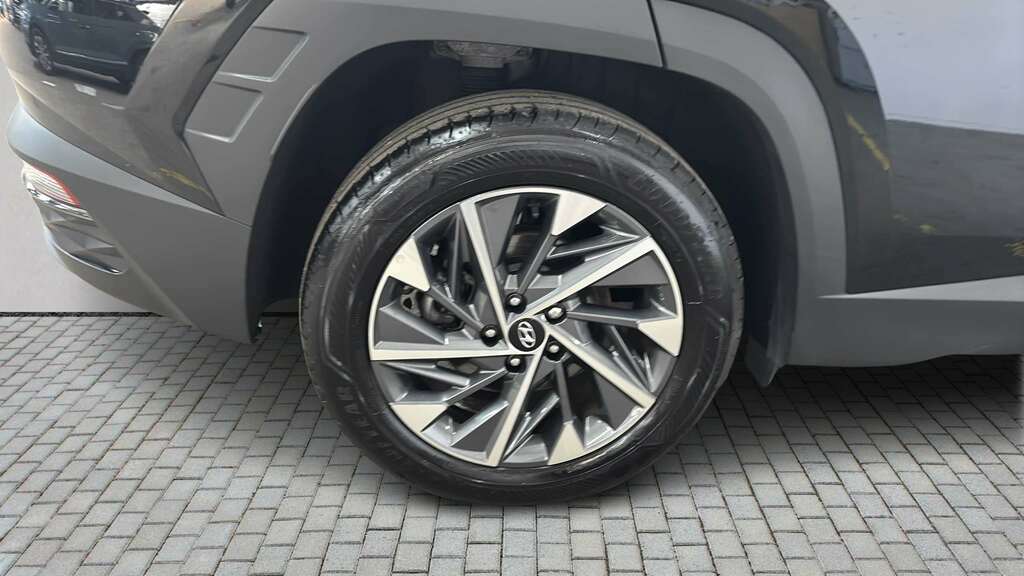 Hyundai Tucson 1.6 Tgdi 48V Mhd Premium 2Wd Dct 2023 YR23VXN Black #2