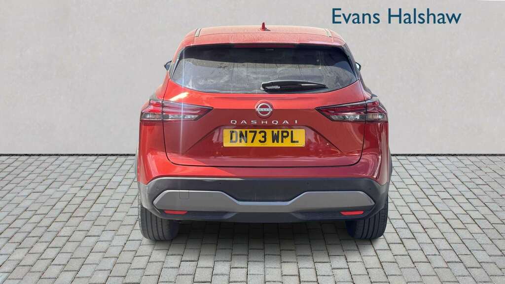 Nissan Qashqai 1.3 Dig-t Mh N-connecta 2024 DN73WPL Red #4