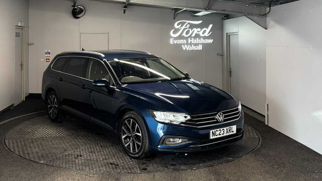 Volkswagen Passat 2.0 Tdi Evo Scr Sel Dsg 2023 Blue