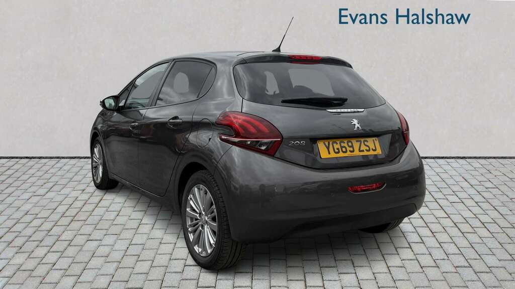 Peugeot 208 1.2 Puretech 82 Signature Start Stop 2019 YG69ZSJ Grey