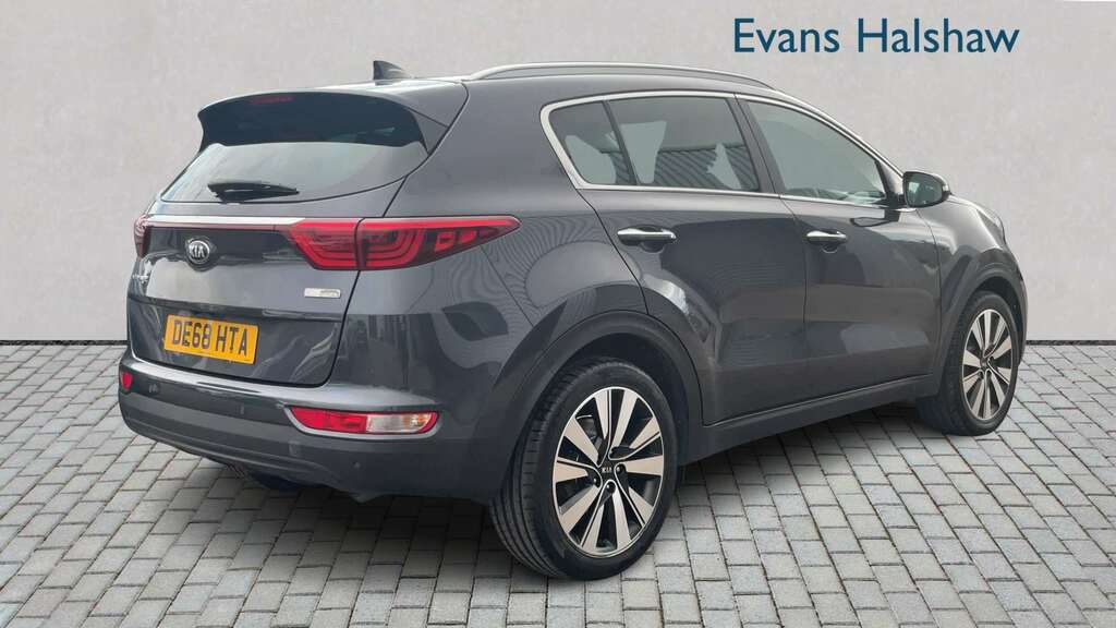 Kia Sportage 1.7 Crdi Isg 3 Panoramic Roof 2018 DE68HTA Silver #2