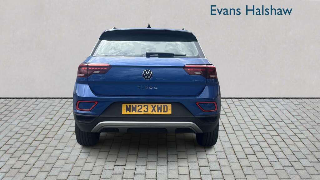 Volkswagen T-Roc 1.5 Tsi Life 2023 MM23XWD Blue #5