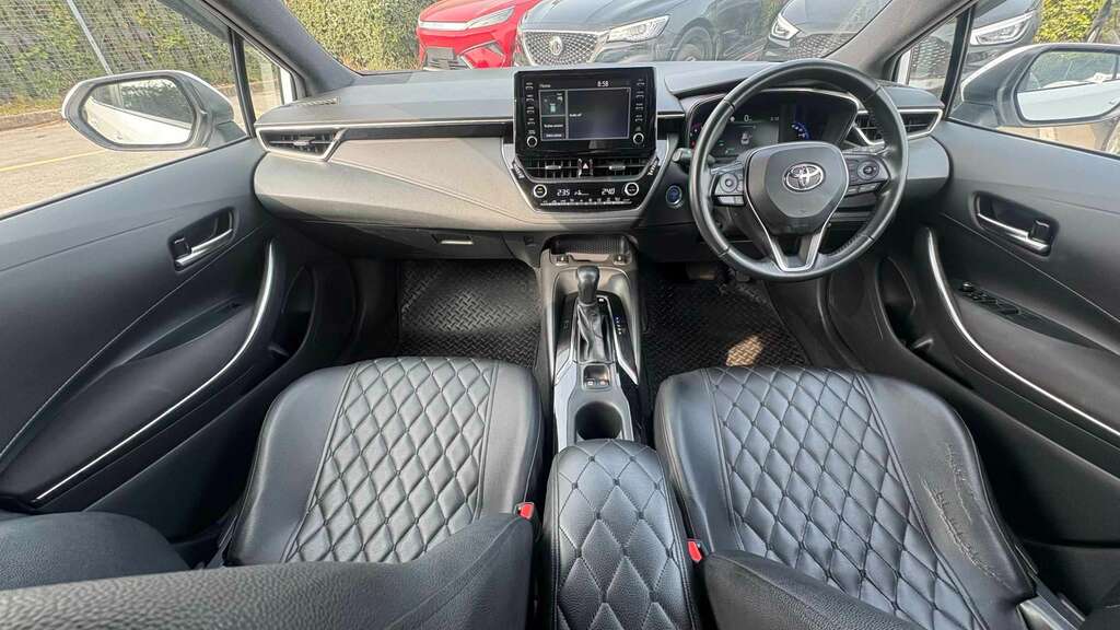 Toyota Corolla 1.8 Vvt-i Hybrid Icon Cvt 2023 ML23URY White #5
