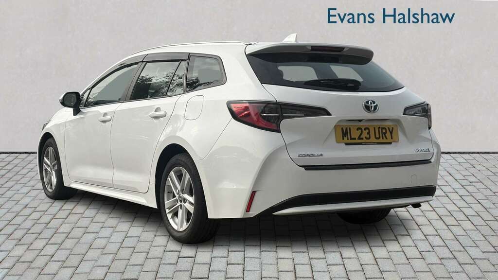 Toyota Corolla 1.8 Vvt-i Hybrid Icon Cvt 2023 ML23URY White #2