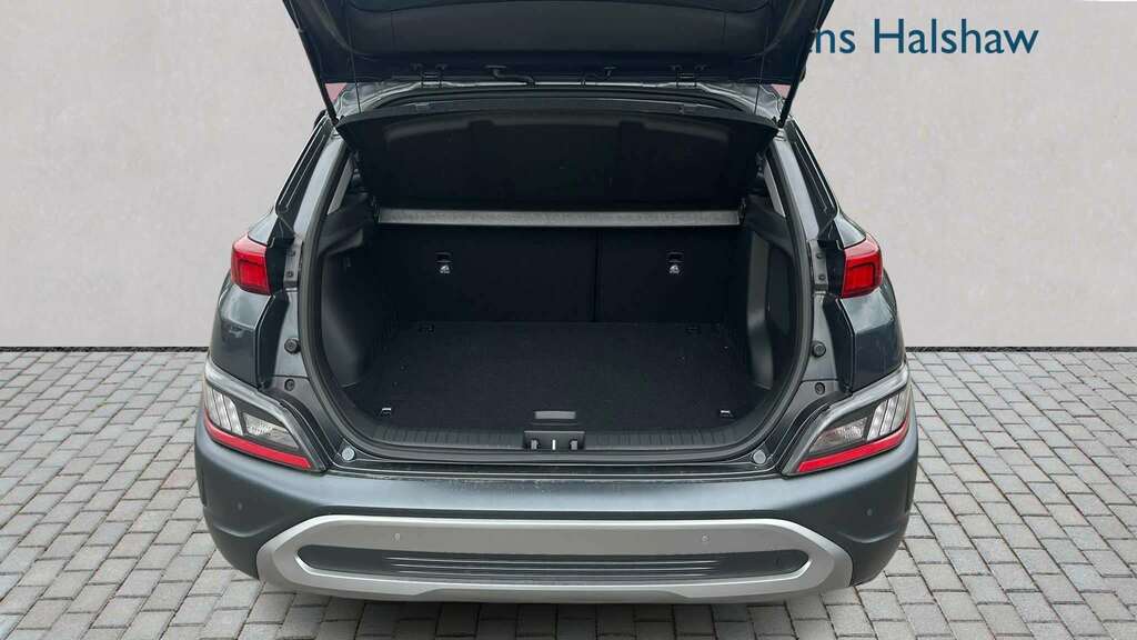 Hyundai Kona 1.6 Gdi Hybrid Premium Dct 2022 BL71ZLV Grey #6