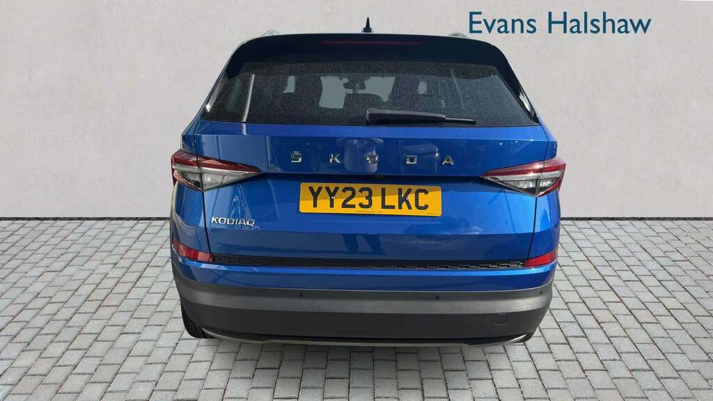 Skoda Kodiaq 1.5 Tsi Se L Executive Dsg 7 Seat 2023 YY23LKC Blue #5