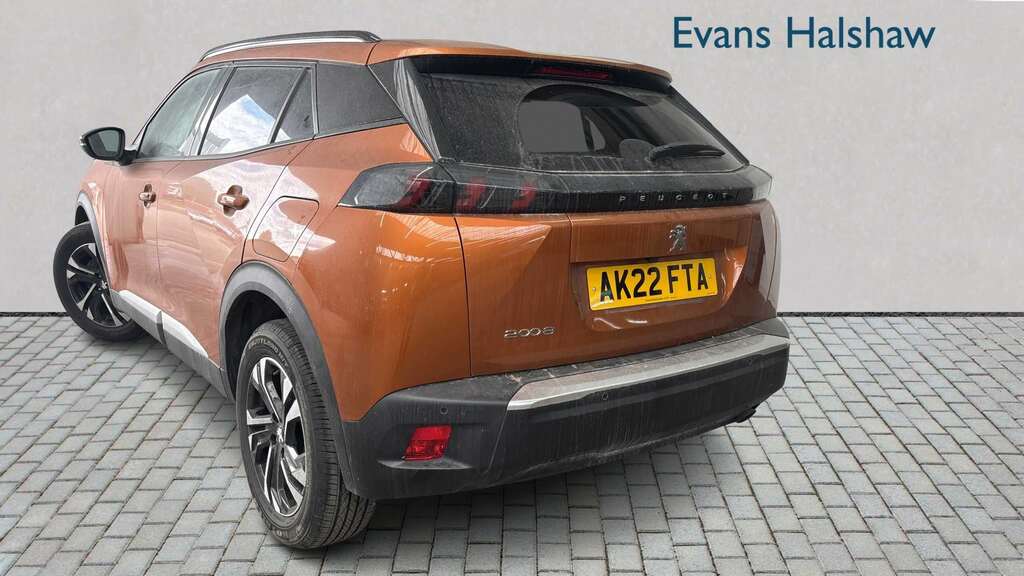 Peugeot 2008 1.2 Puretech Allure Premium 2022 AK22FTA Orange #2