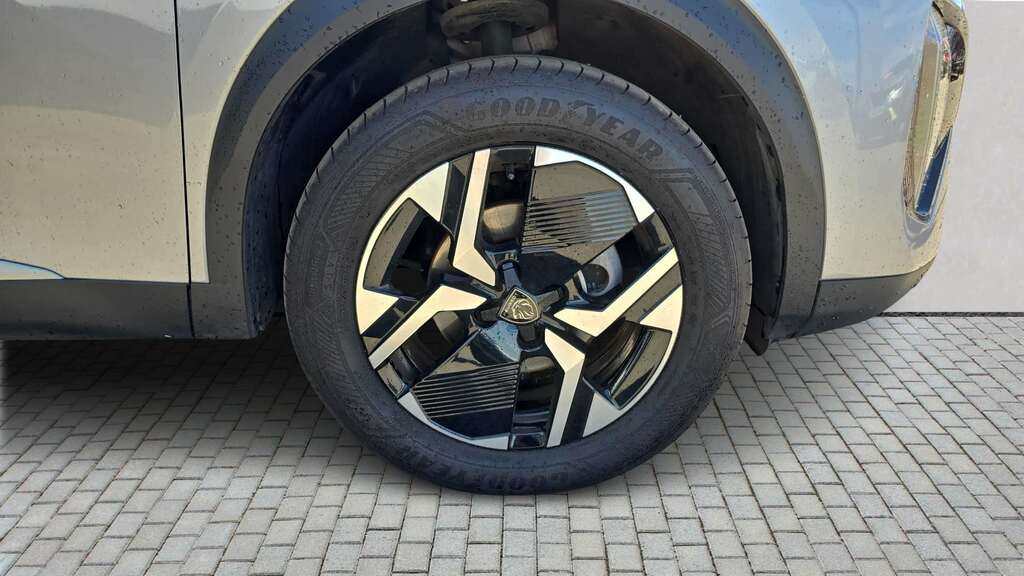 Peugeot 2008 1.2 Puretech 130 Gt Eat8 2025 GL25XBC Grey #3